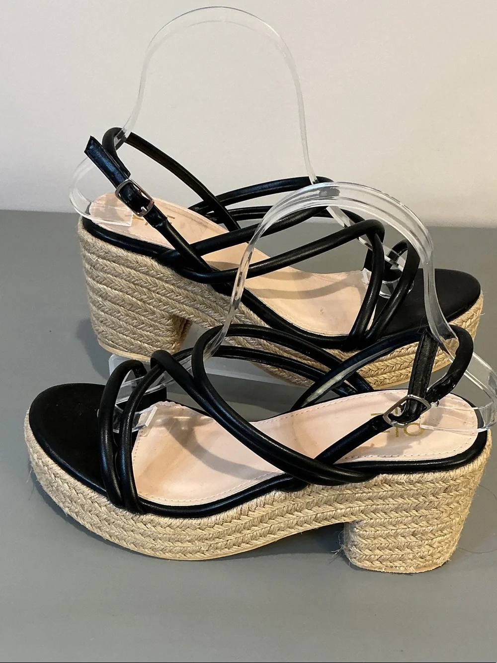 Yoki LENITA Black Strappy Espadrille Chunky heel Sandals, size 9